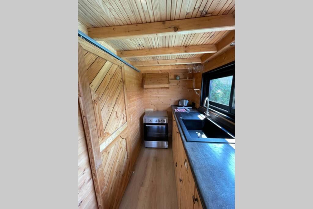 Myinsolite - Tiny-House, Jacuzzi, Brasero, Piscine Aigues-Mortes Εξωτερικό φωτογραφία