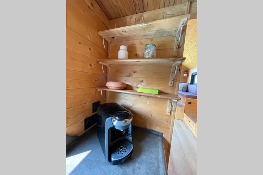 Myinsolite - Tiny-House, Jacuzzi, Brasero, Piscine Aigues-Mortes Εξωτερικό φωτογραφία