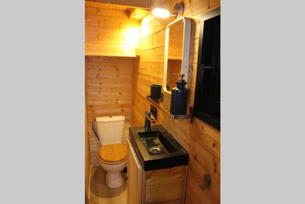 Myinsolite - Tiny-House, Jacuzzi, Brasero, Piscine Aigues-Mortes Εξωτερικό φωτογραφία