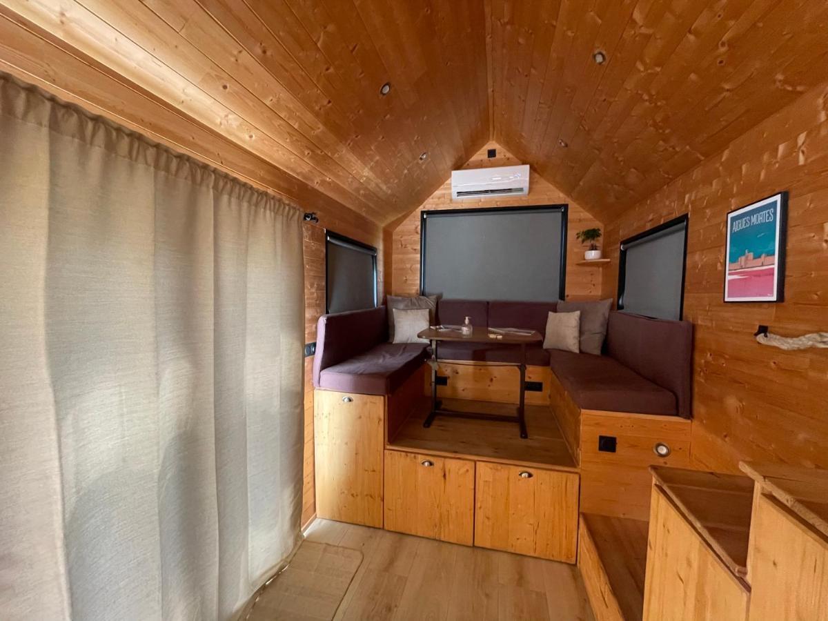 Myinsolite - Tiny-House, Jacuzzi, Brasero, Piscine Aigues-Mortes Εξωτερικό φωτογραφία